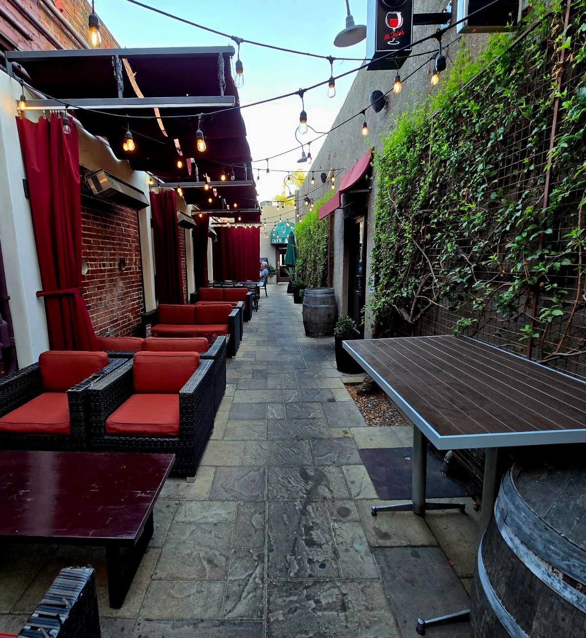 Vino's Back Alley — Winery or Wine Bar in Alhambra, CA