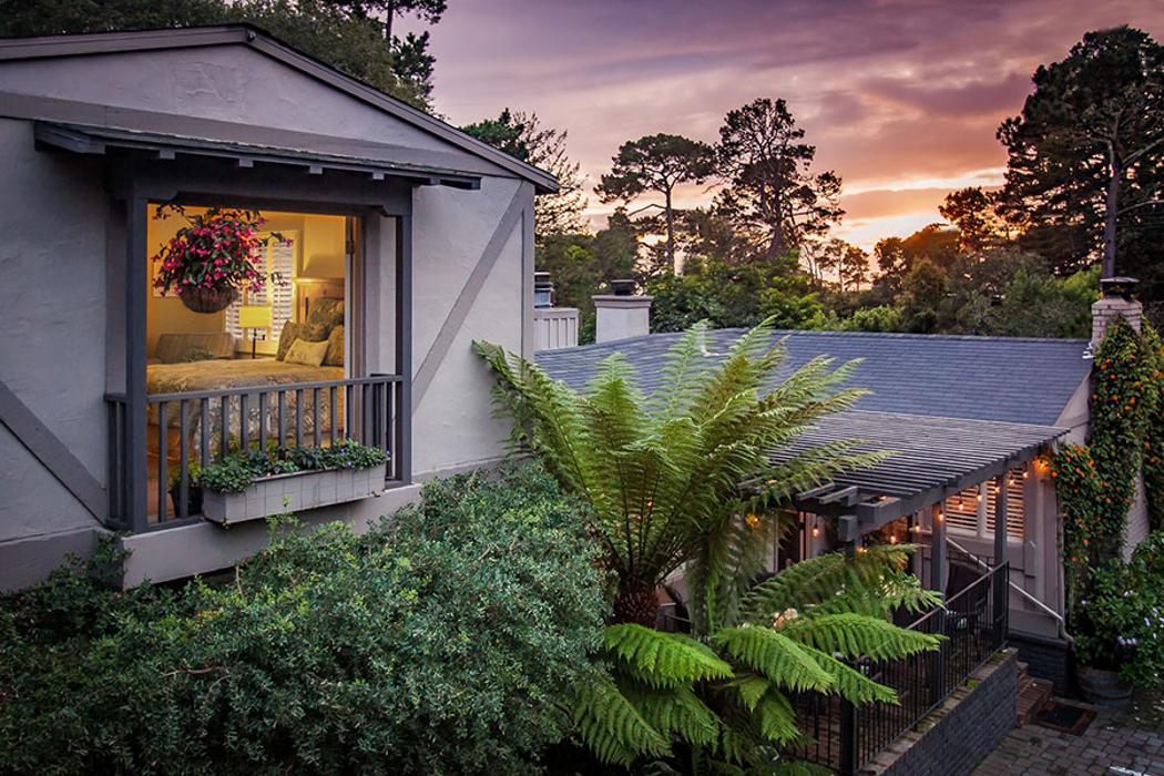 Carmel Country Inn — Hotel in Carmel-by-the-Sea, CA