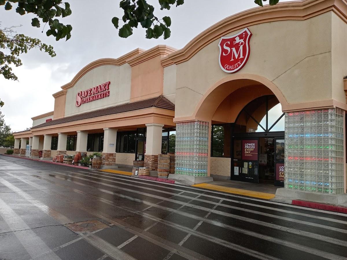 Save Mart — in Coalinga, CA
