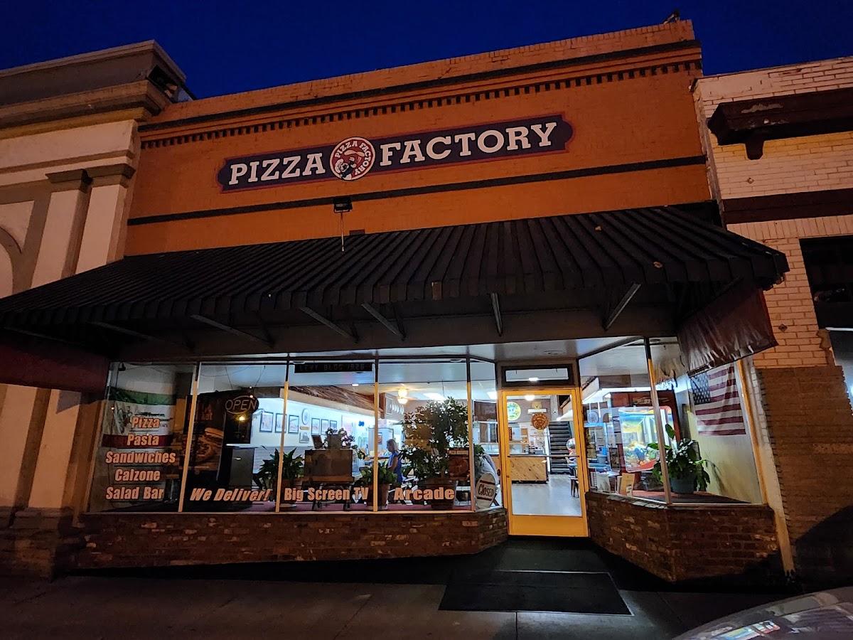 Pizza Factory Dunsmuir — Pizza Restaurant in Dunsmuir, CA
