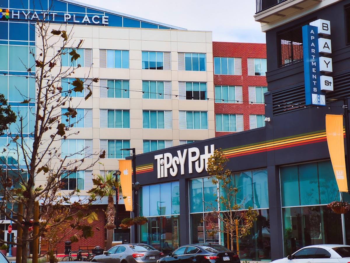 Tipsy Putt Emeryville — Bar in Emeryville, CA