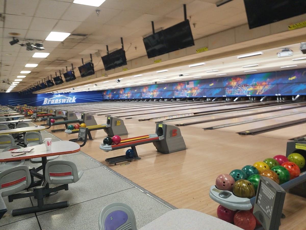 Lucky Strike Fontana — Bowling Alley in Fontana, CA