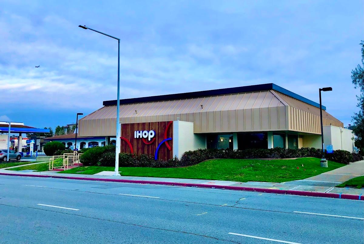IHOP — Food & Drink in Foster City, CA