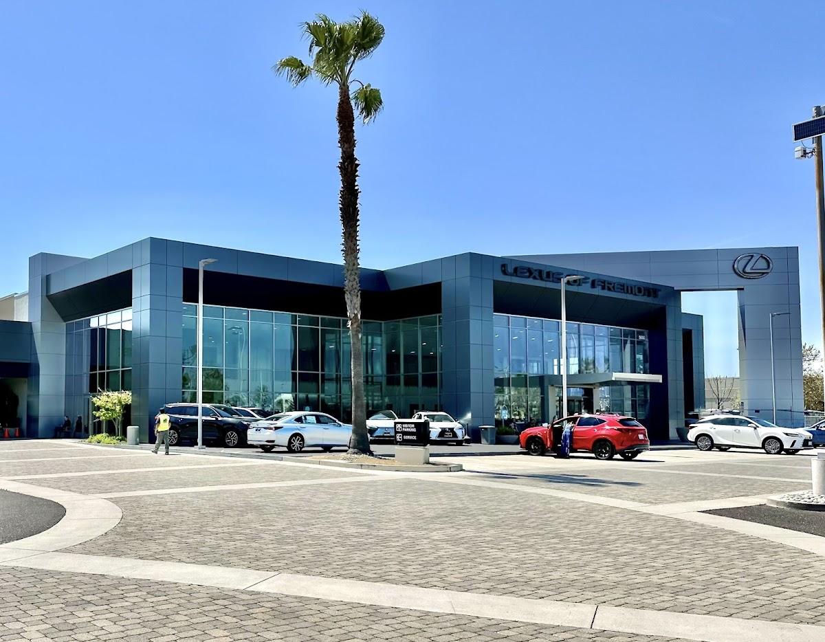 Lexus of Fremont — New Car Dealer in Fremont, CA