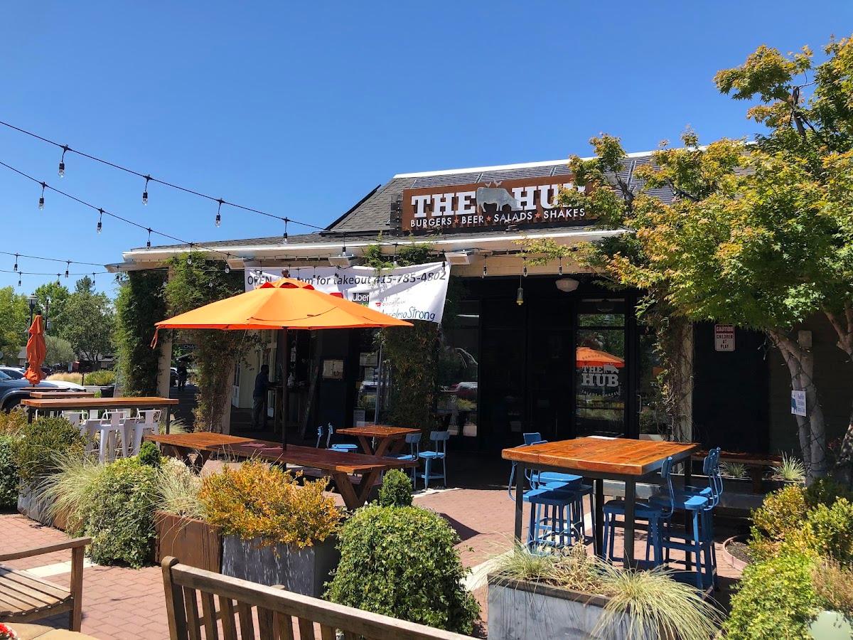 The Hub — American Restaurant in San Anselmo, CA