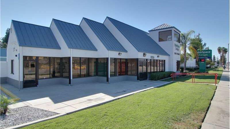 Extra Space Storage E Highland — Self-Storage Facility in San Bernardino, CA